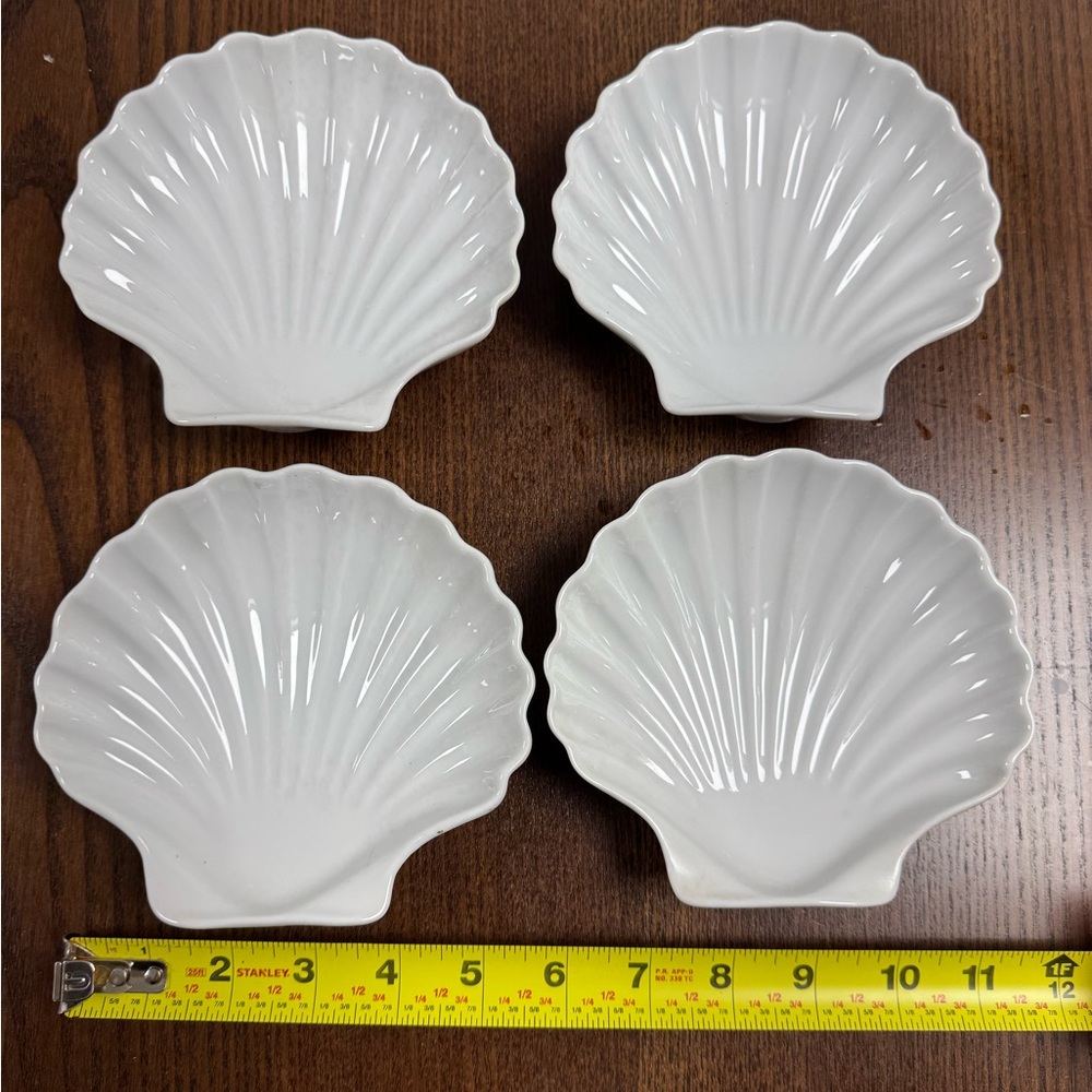Dansk Shell Shaped White Ceramic Dishes Set of 4 Microwave Safe France Stackable
